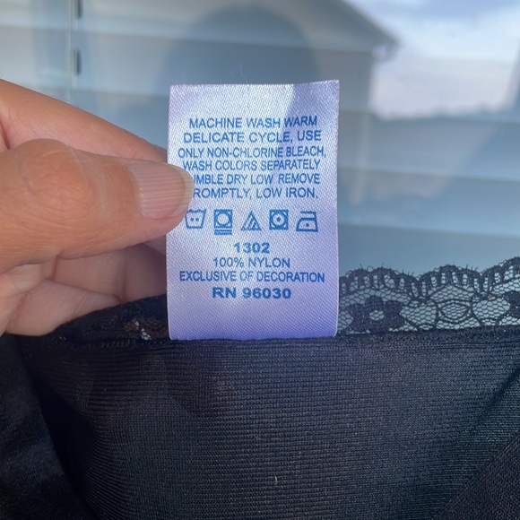 Vintage Velrose full length slip-Size 46 - Picture 10 of 10